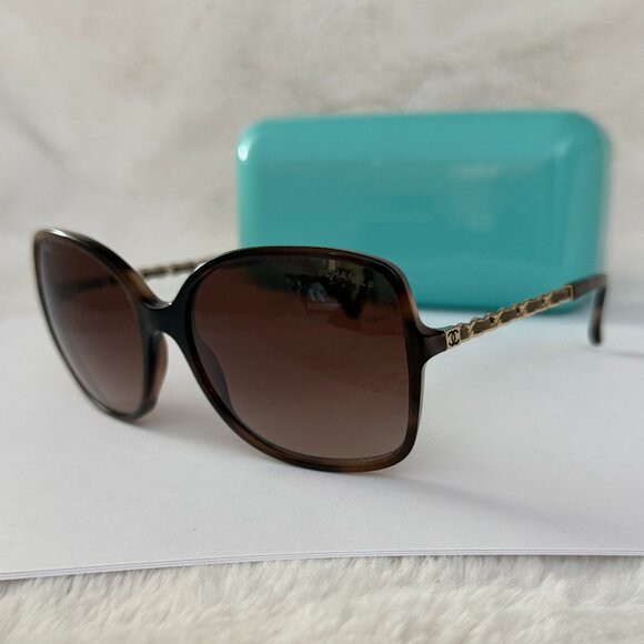 CHANEL Brown Gradient Sunglasses - Picture 4 of 14